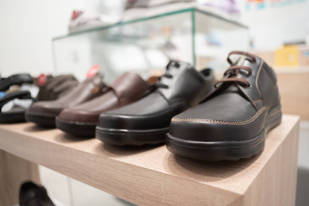 Chaussures vendues en pharmacie clearance