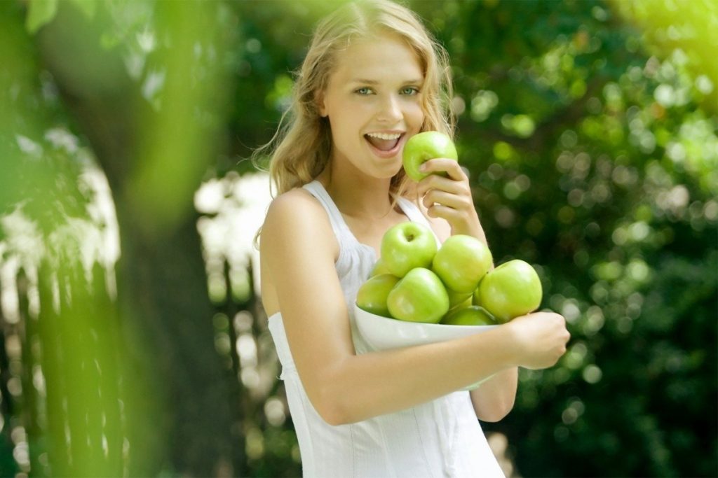 Alimentation pourquoi « manger une pomme par jour éloigne le médecin pour toujours » ? Senderens